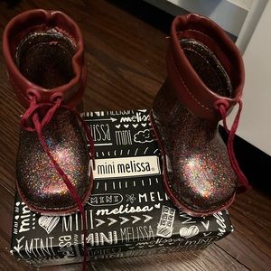 Mini melissa boots